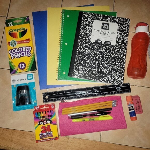 Backpack & School Kit - Picture 2 of 3